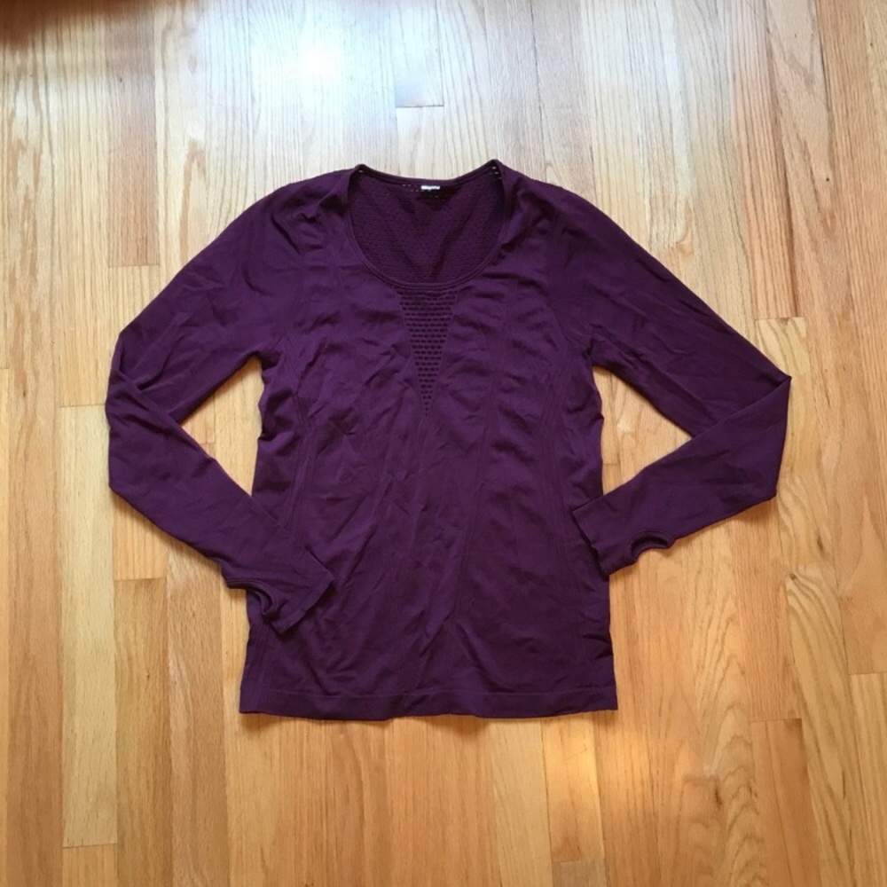 Fabletics Arta Long Sleeve Workout Shirt